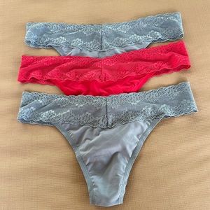 New (3) NATORI Bliss Perfection Thongs